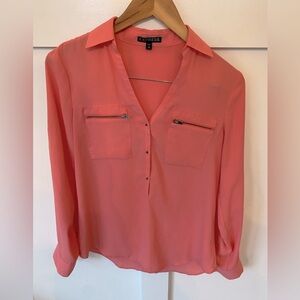 Express button up shirt with cute zipper detail (XS)